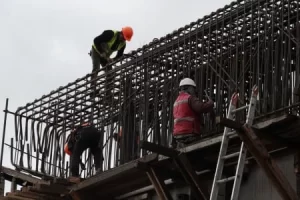 Avanza con rapidez construcción Puente en Héroes de Cananea 