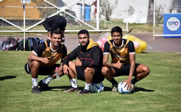 Descanso invernal: La travesía de Petroleros Salamanca FC