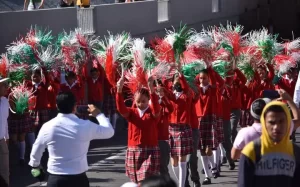 Desfile-del-86-Aniversario-de-la-Expropiación-Petrolera en salamanca