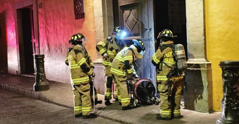 Detalles del Incendio en el Bar Grill en Guanajuato Capital