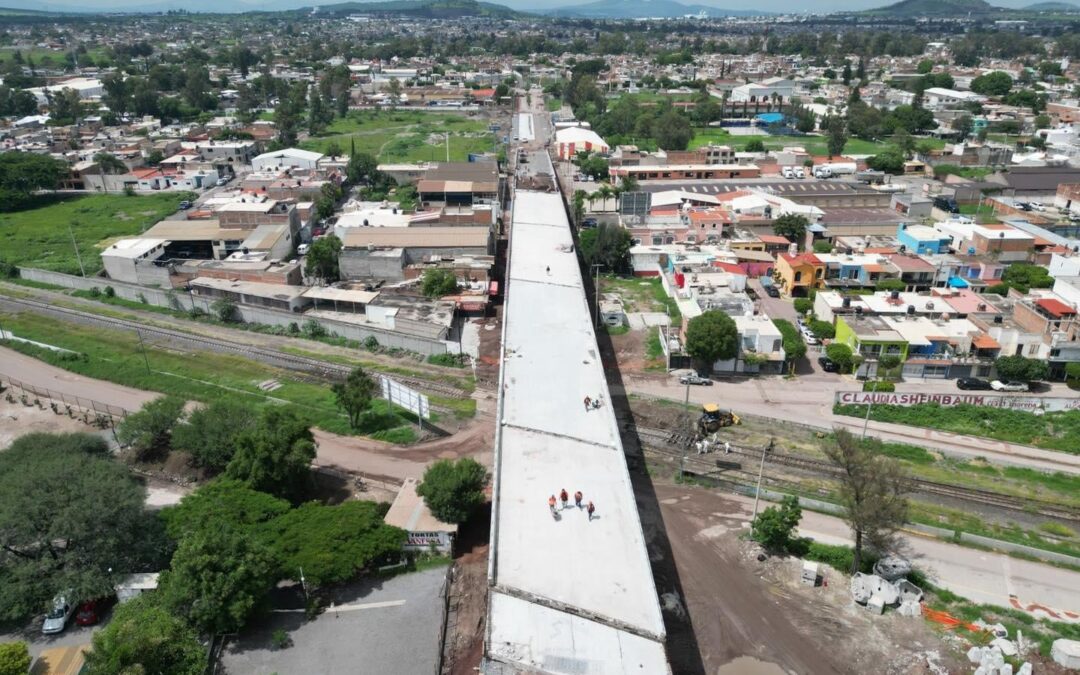 El puente que deja mal parados a los regidores de oposición.